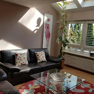 Apartment Serene Retreat